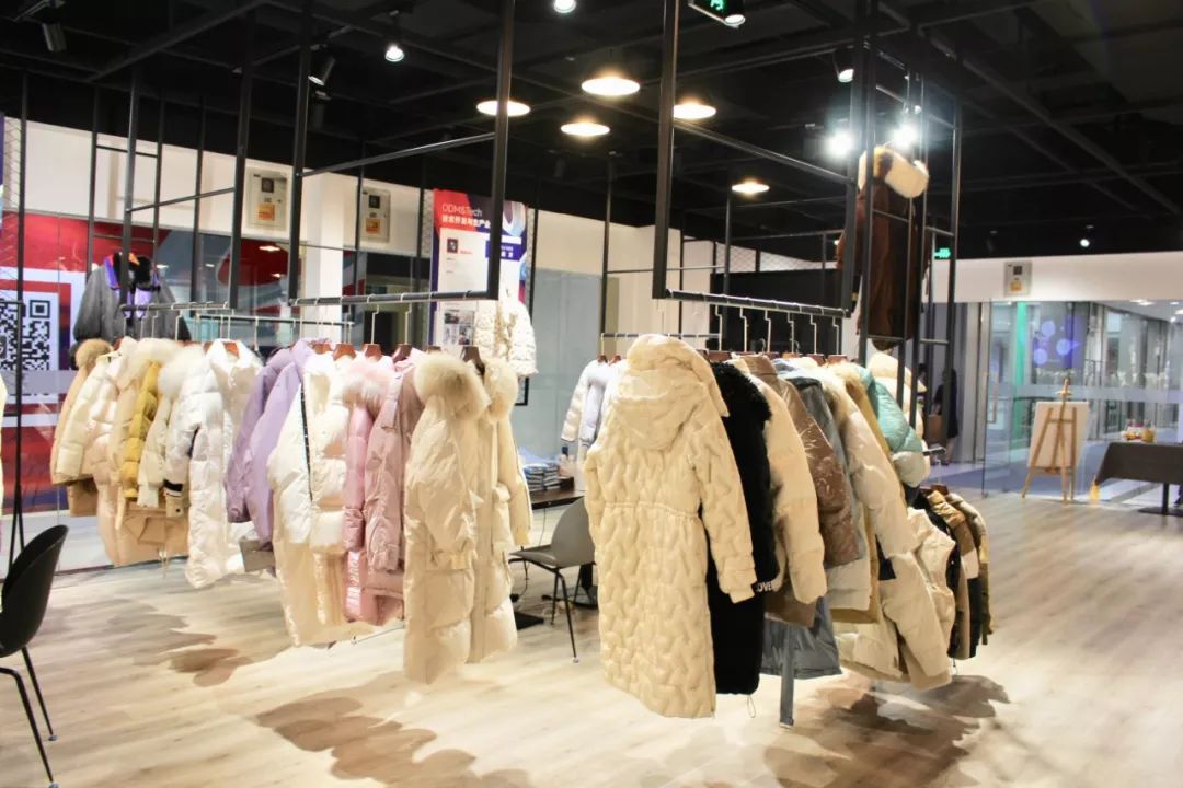 Changshu羽绒服批发基地，打造全球领先的羽绒服采购中心