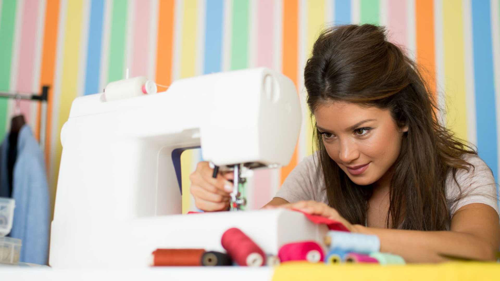 Title: Exploring the Art of Womens Clothing Cutting: A Comprehensive Guide to Sewing Beautiful Clothes