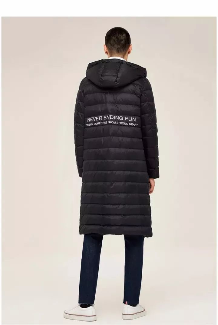 Teirmoo羽绒服，时尚与保暖的完美结合