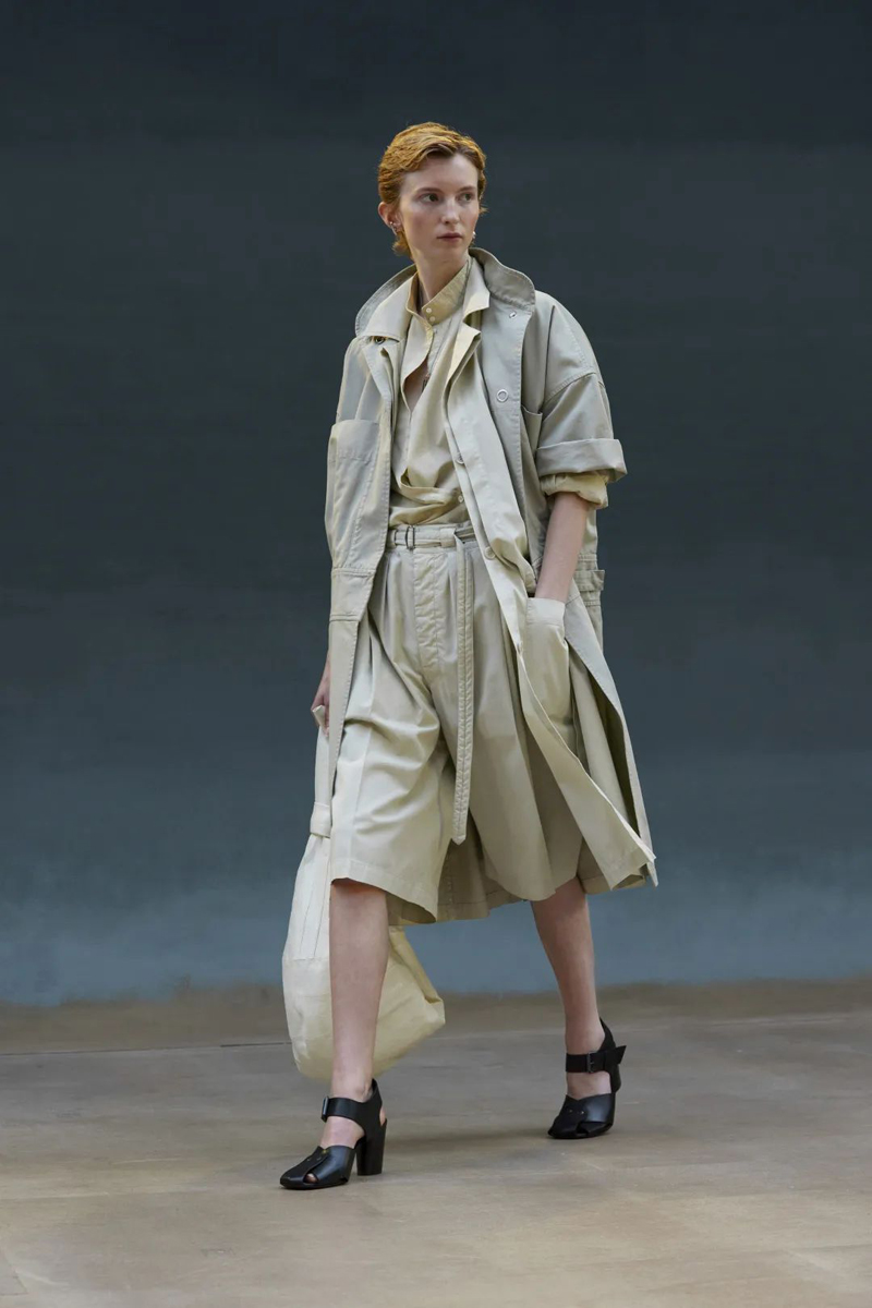 Title: Mastering the Art of Womens Fashion: A Comprehensive Guide to Clothing Pairing Tips and Tricks