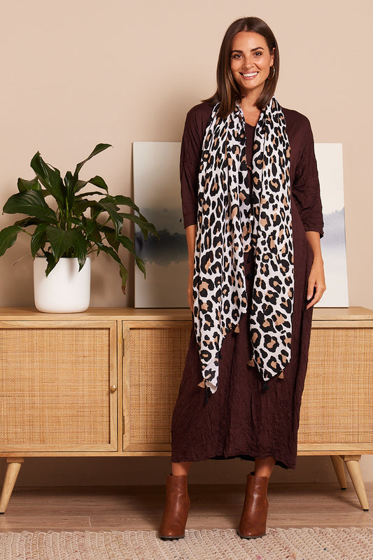 Title: Unveiling the Allure of Middle-Aged Womens Fashion: A Guide to the Art of Mature Style