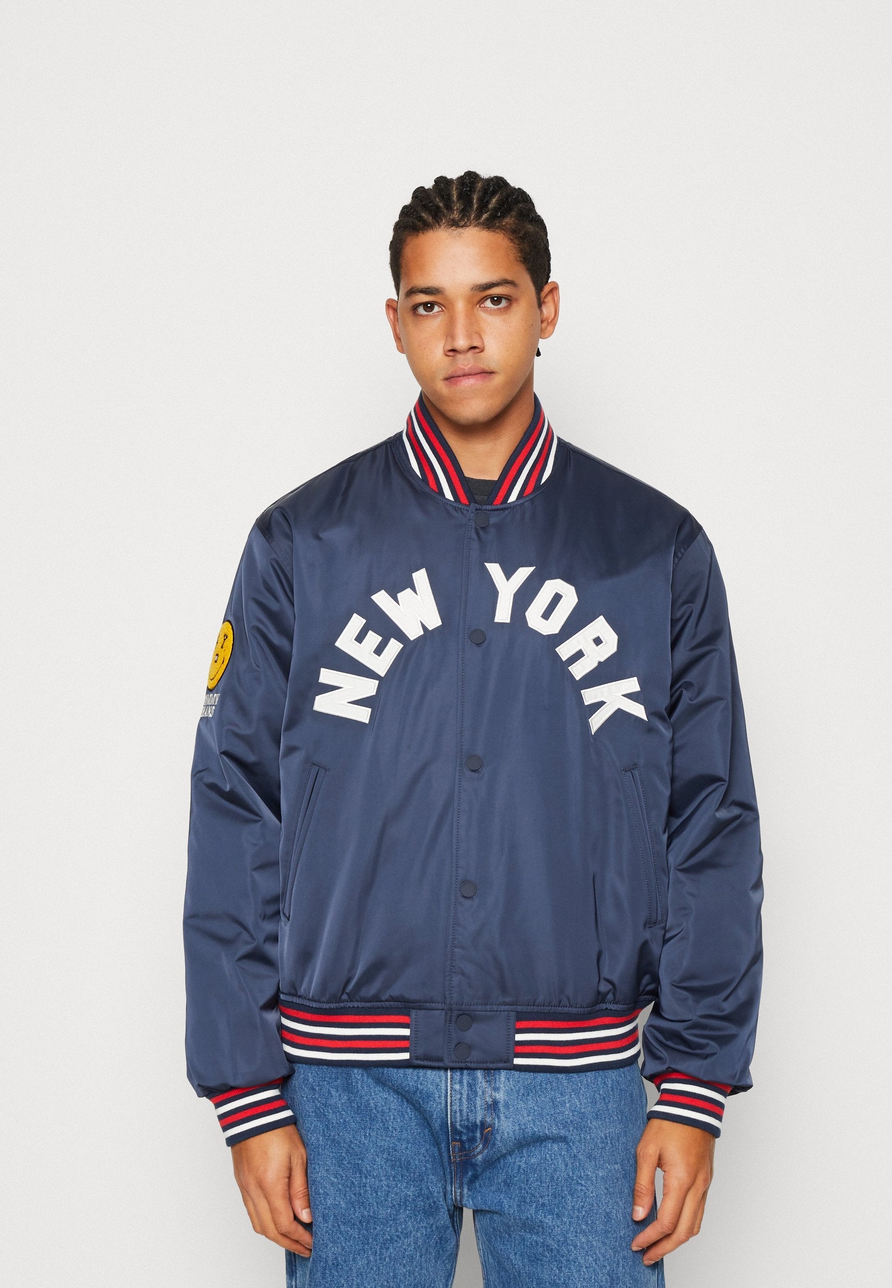 Is It Normal for a New Jacket to Have a Fishy Smell?