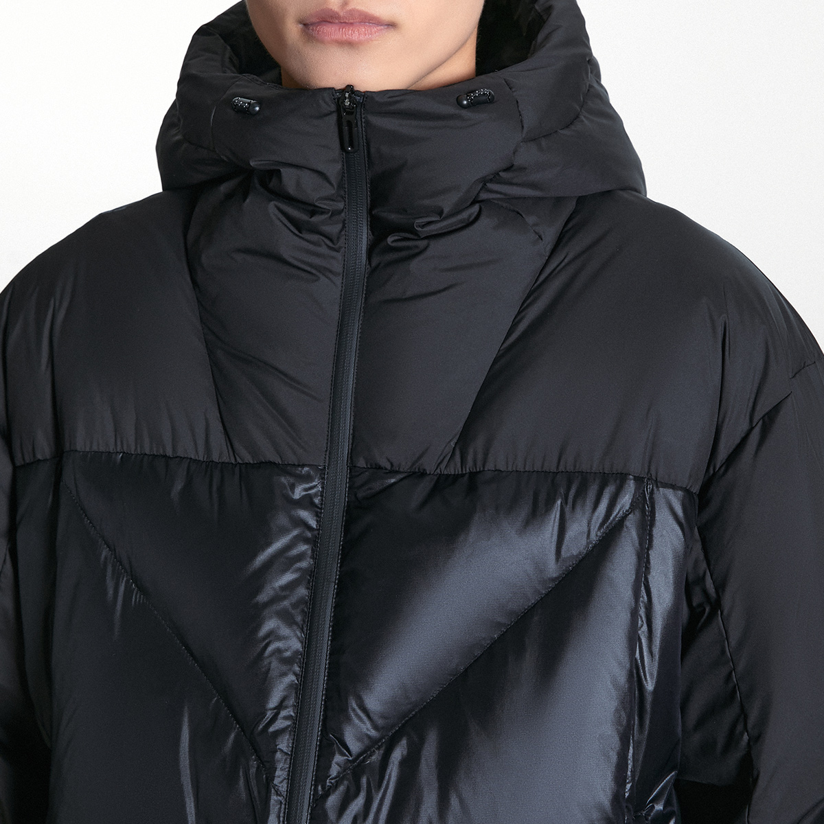 Title: A Review of the Quality of Lediao羽绒服