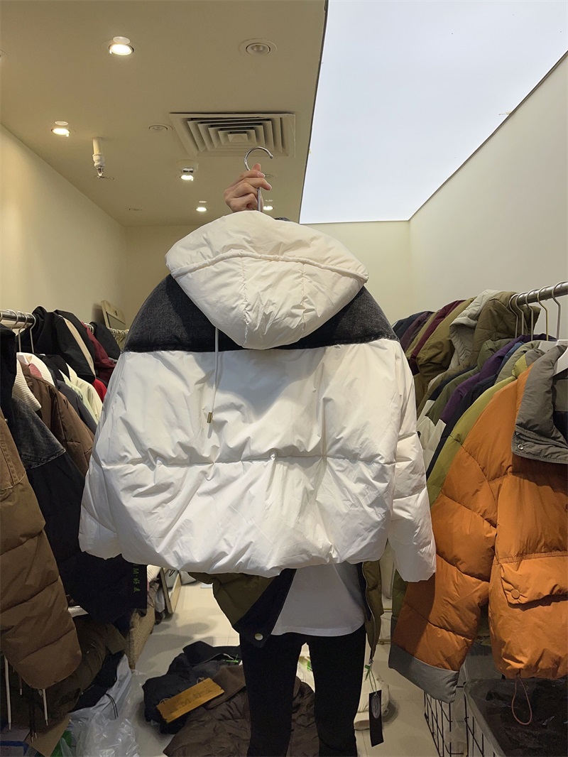Title: Where to Find the Wholesale Market for羽绒服 in Chengdu