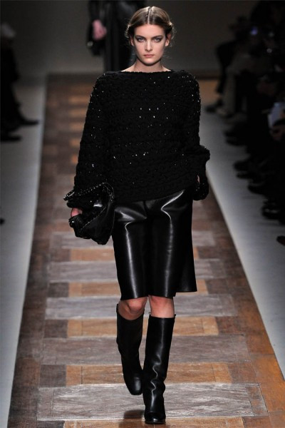Title: Eileen Fashion羽绒服专卖店，引领冬季时尚的优雅女装