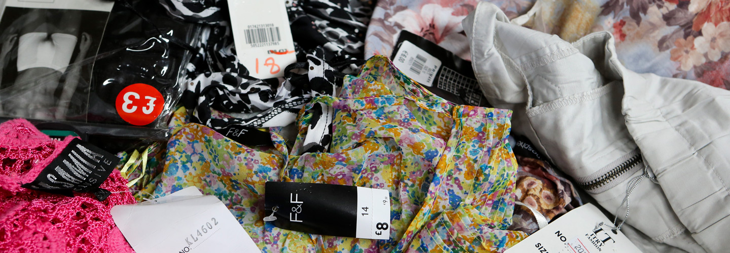 Title: Transforming a Female Clothing Boutique: A Guide to Decorating Your Shop