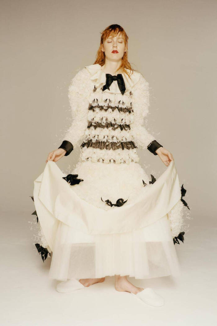 Title: The Allure of Girls in Lolita Fashion: A Study on the Subculture and its Significance