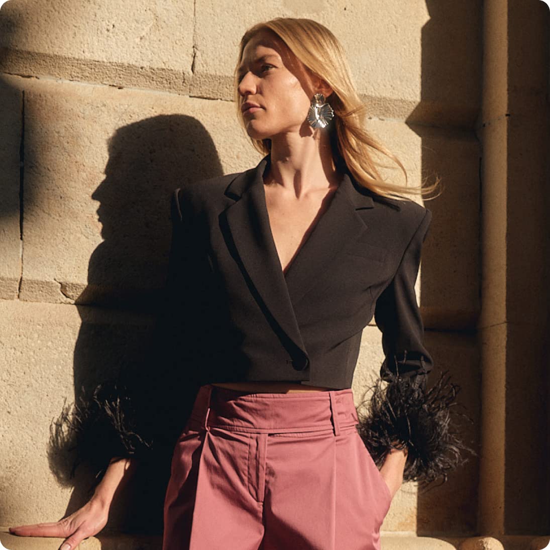 Title: Enreny Womens Fashion: A Style Guide to Effortlessly Chic and Timeless Beauty