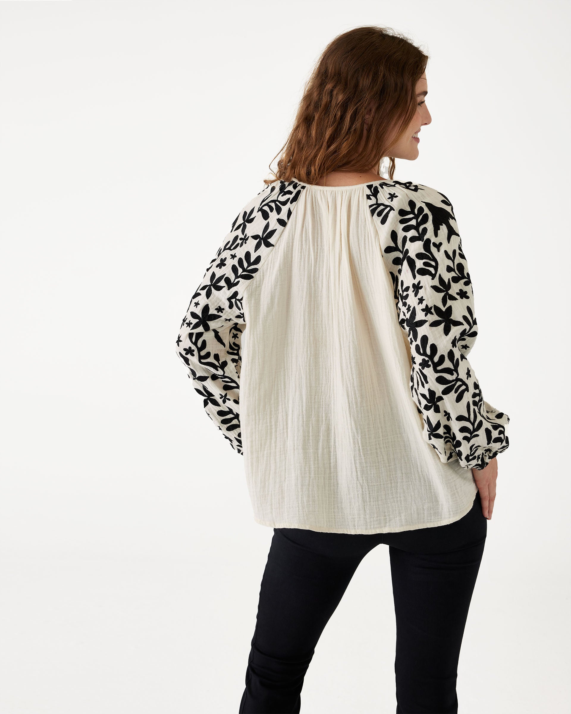 Unveiling the Elegance: A Comprehensive Guide to Womens Lace Camisoles
