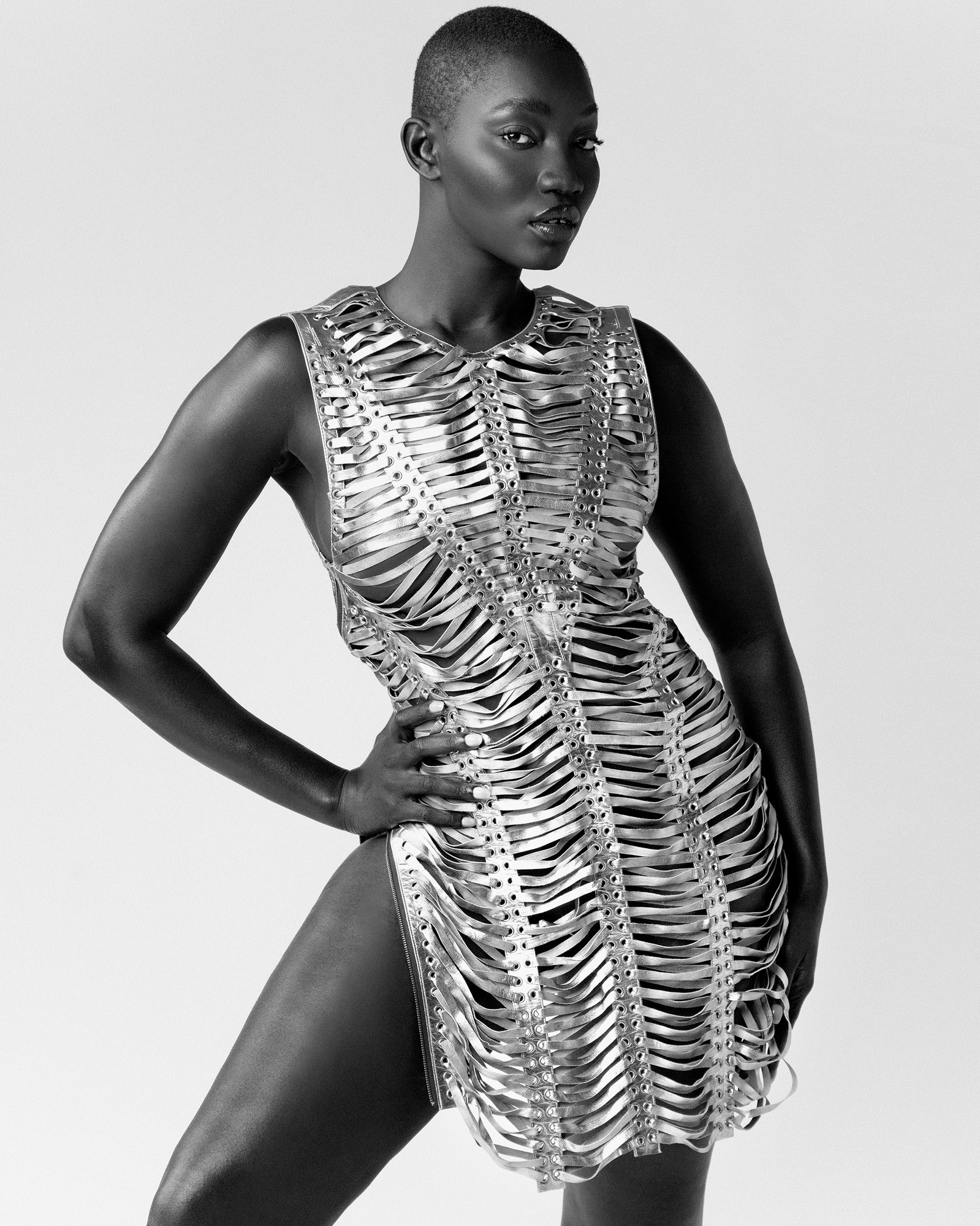 Title: A Manifesto on Womens Fashion: Breaking Barriers and Empowering Women