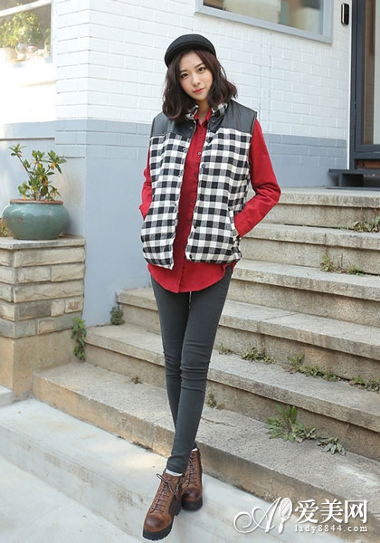 Title: Fashionable羽绒马甲，搭配指南与图片灵感