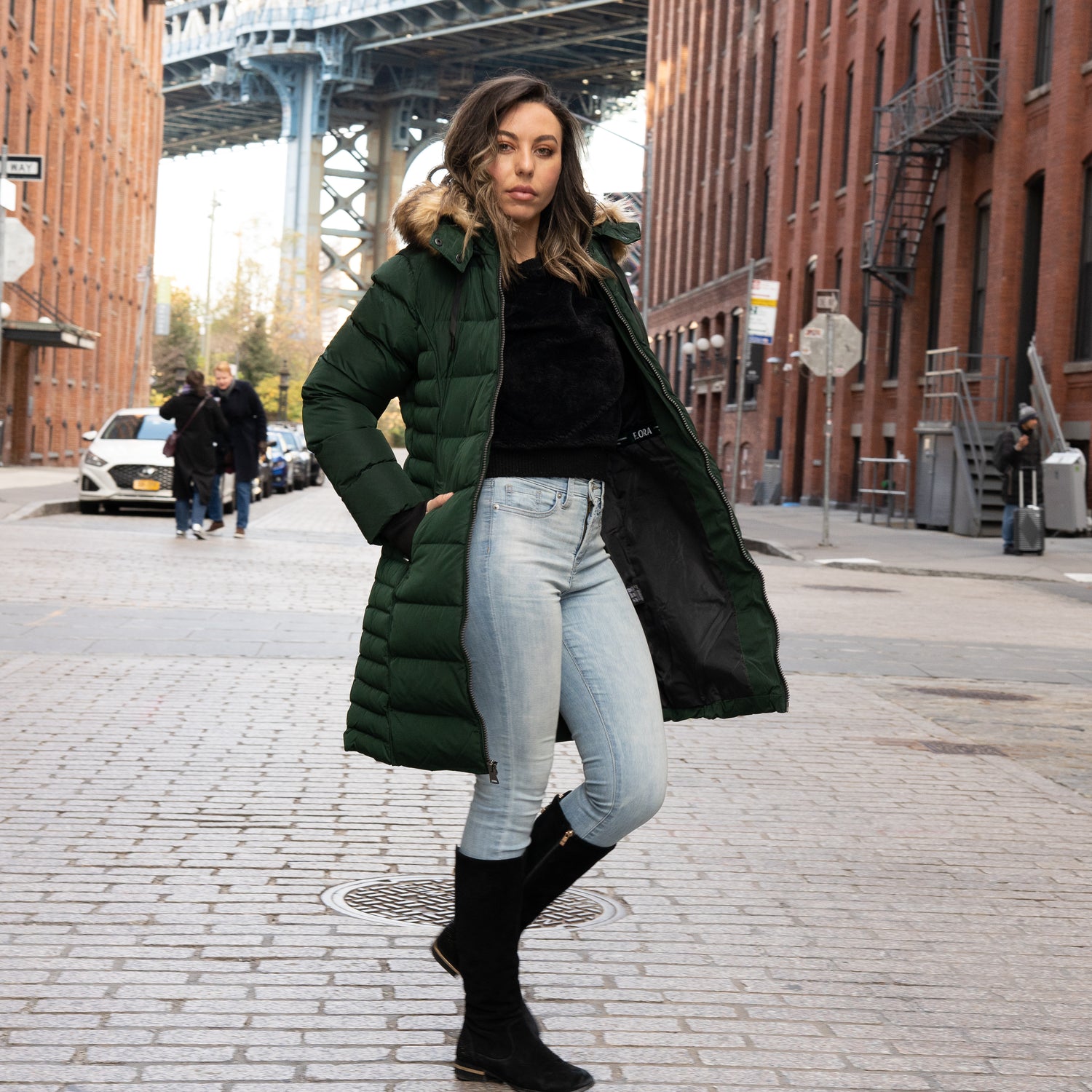 Title: Embrace the Cozy and Stylish Autumn and Winter Womens Outerwear