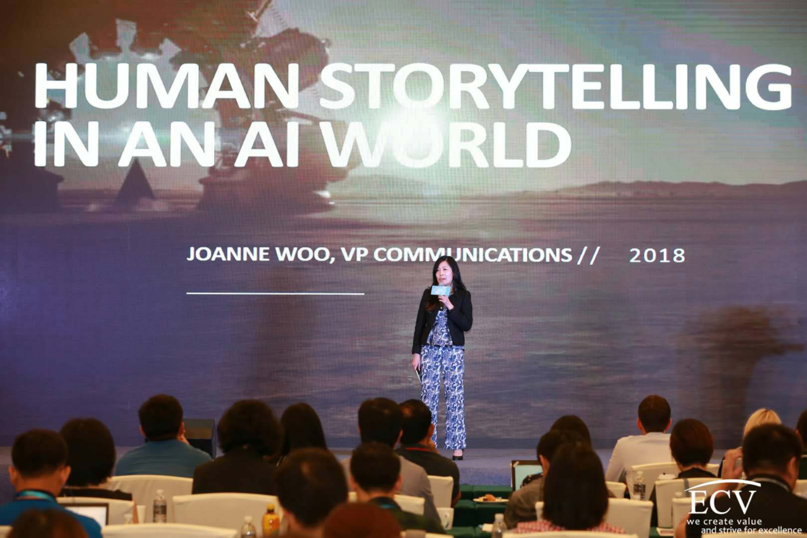 Title: The Evolution of Nanjing Womens Clothing Brands: A Cultural and Economic Journey