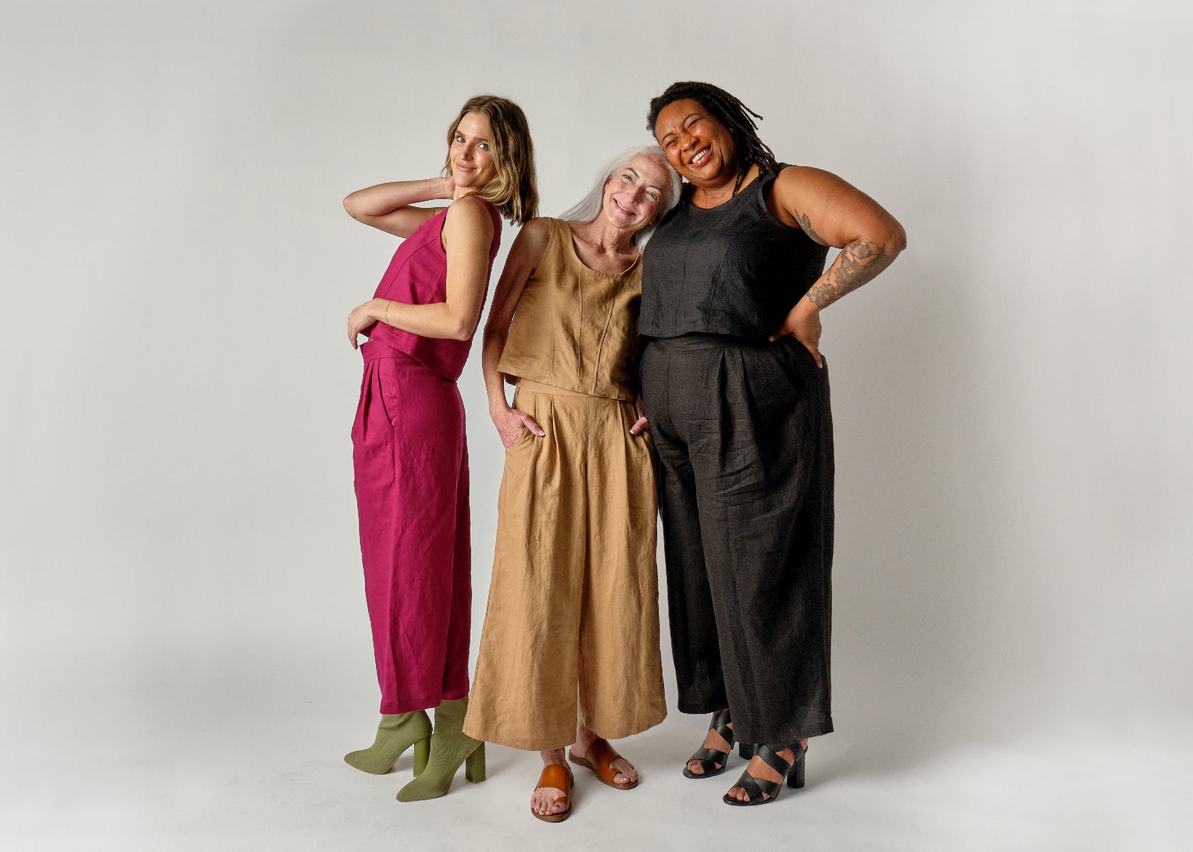 Title: Unveiling the Allure of Paipapa Womens Clothing: A Fashionable Fusion of Tradition and Modernity