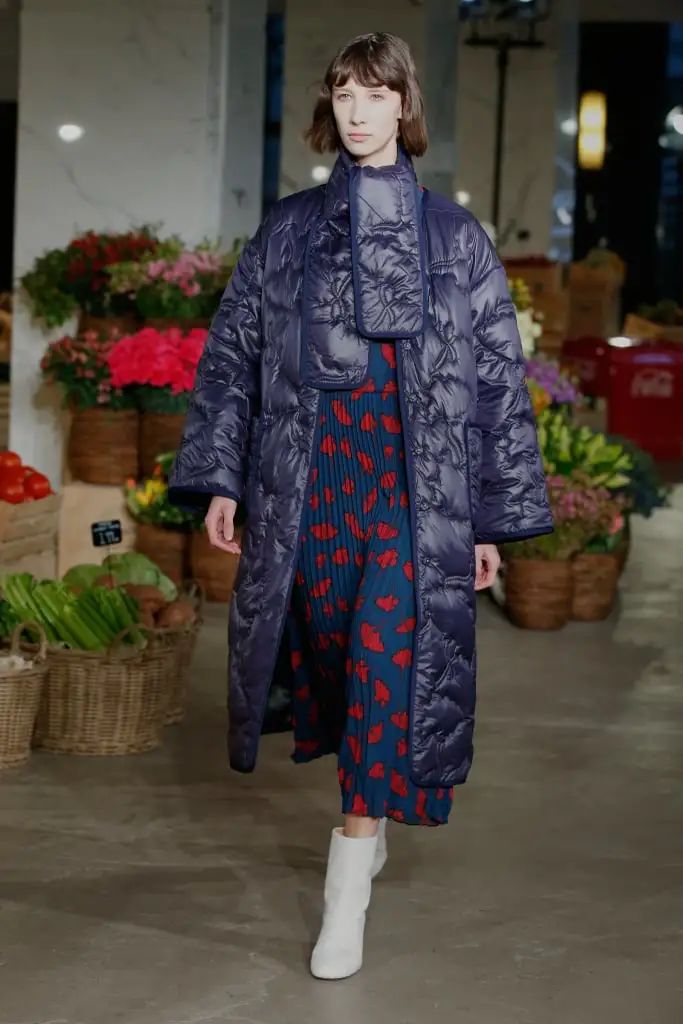The rise of the most popular羽绒服，The trend of warmth and时尚