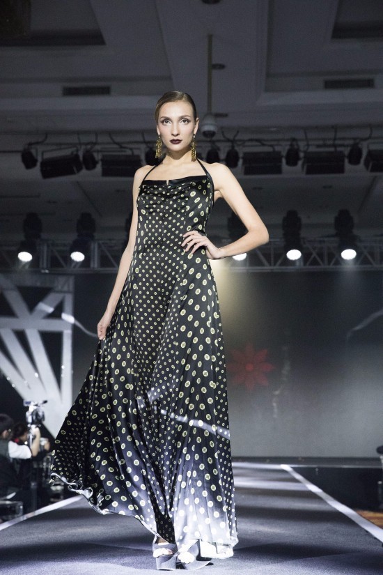 Title: The Fashion World of少女装品牌， A Trendy Journey through the Young Girls Wardrobe