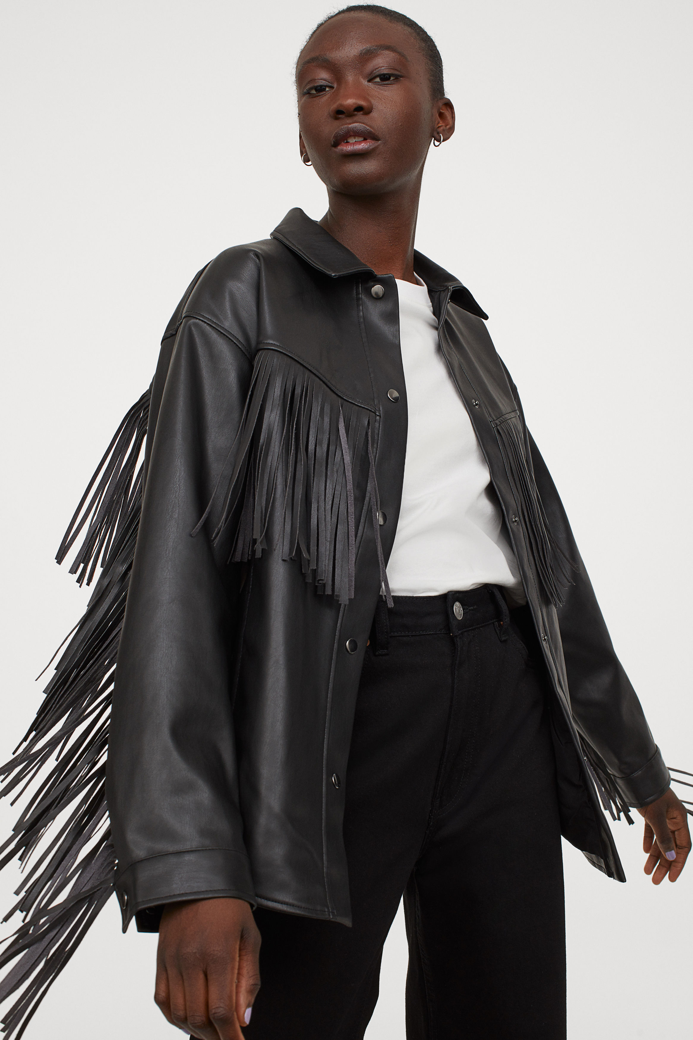 Feather leakage in down jackets: Is it inevitable?