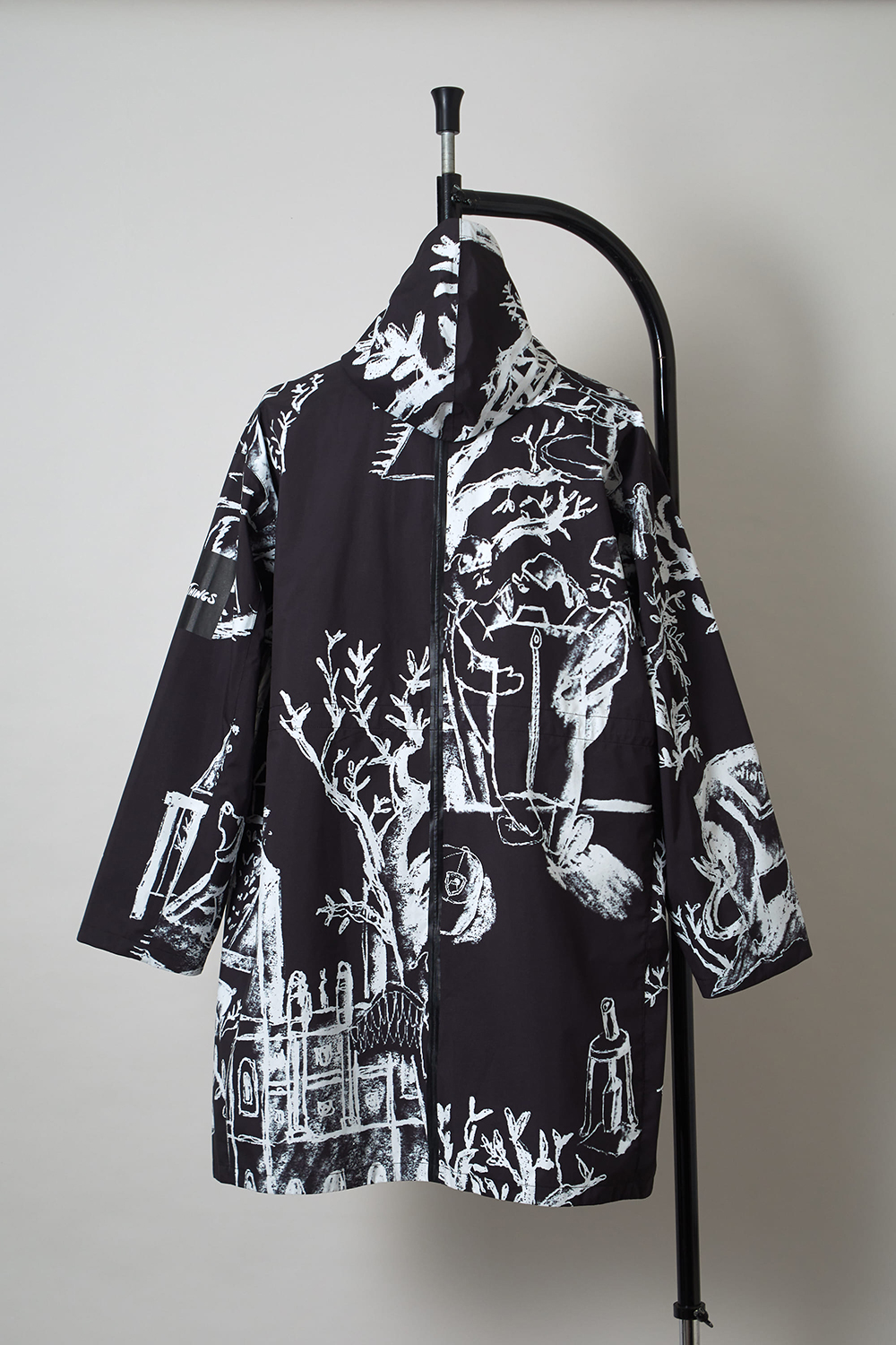 Title: The Art of Shizuku Ichikawas Crease-Wrinkle Womens Clothing