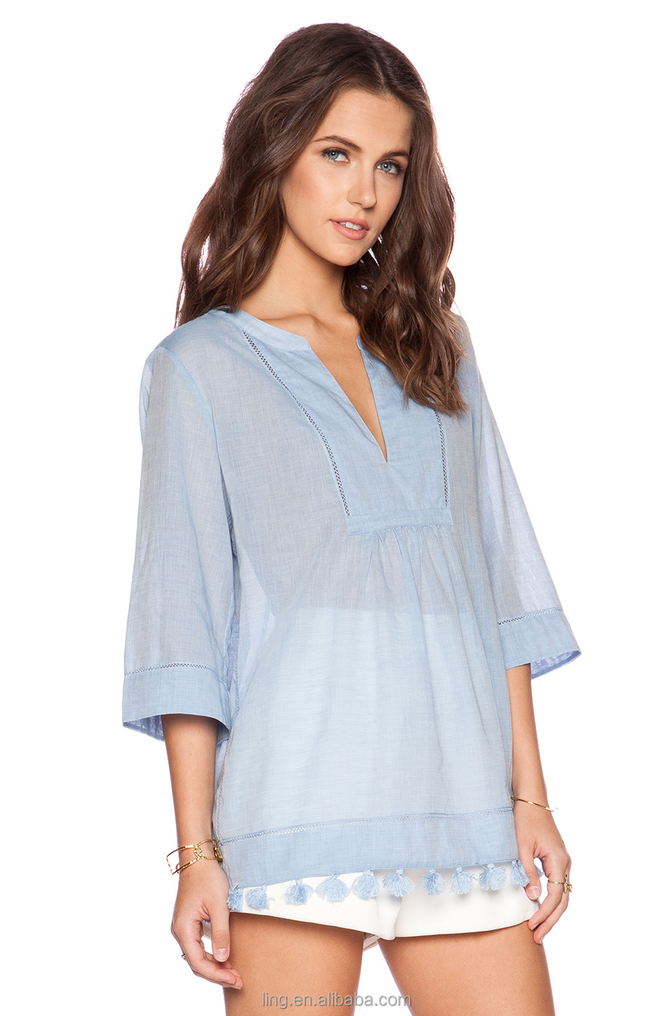 Title: Revamped Summer Collection: Fashionable Clothing Line for Middle-Aged Women