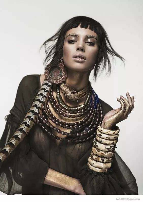 Title: Unveiling the Allure of GC Womens Fashion: A Masterclass in Style and Substance