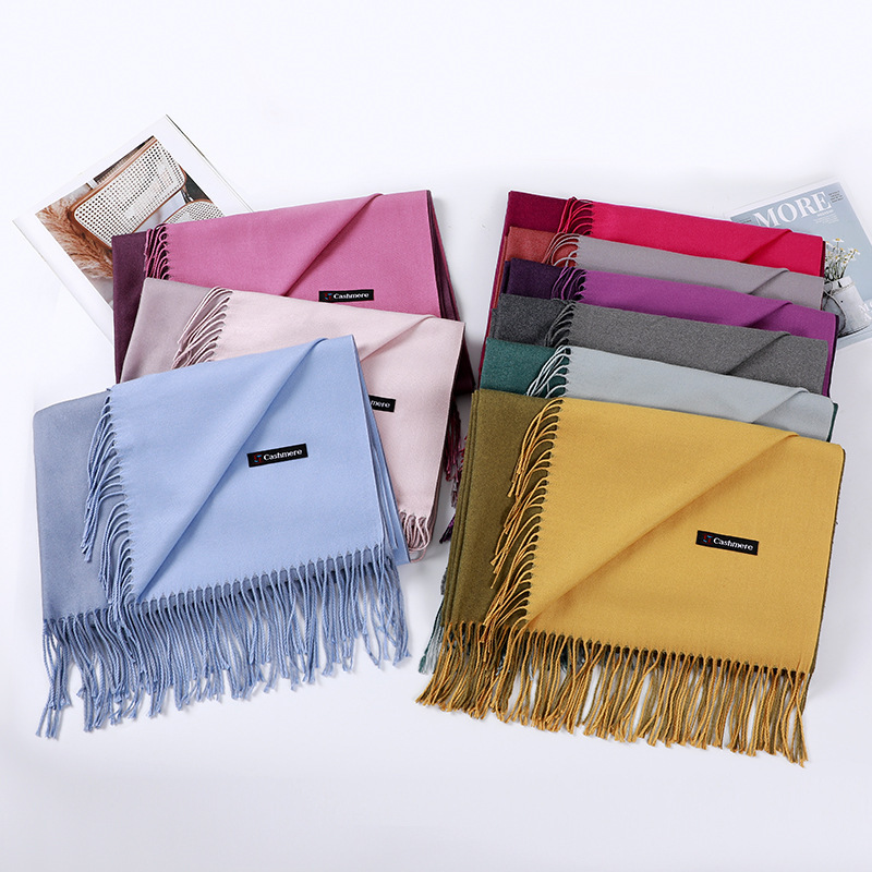Scarf Manufacturers: Supplying Quality Fashion Accessories