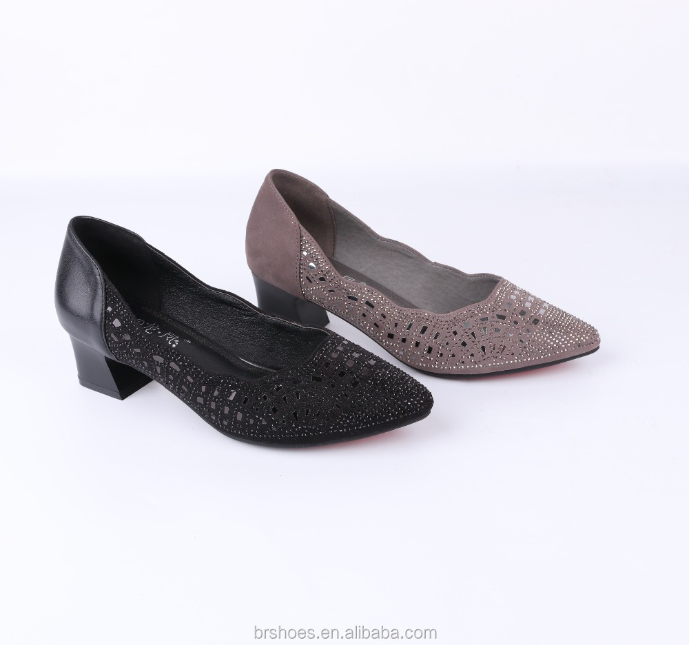 Title: Unveiling the Fashion World of Womens Leather Shoes for Middle-Aged and Senior Women