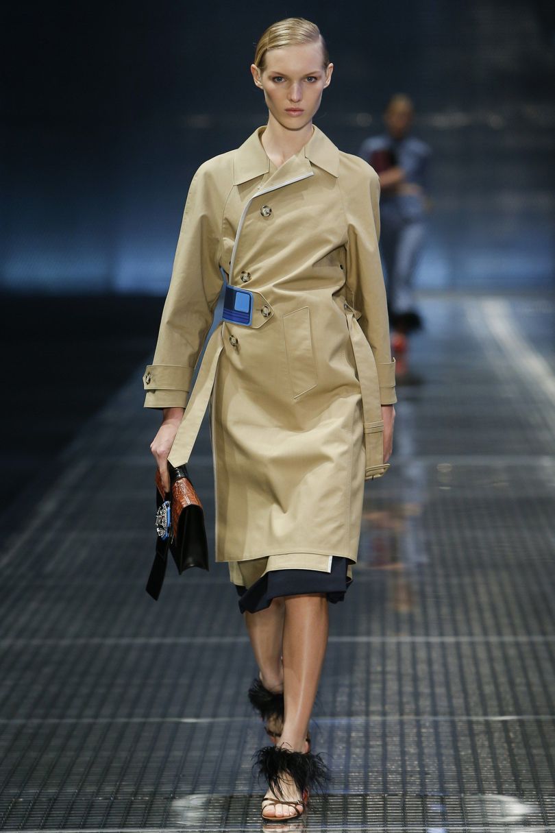 Title: The Alluring World of Figlia Womens Clothing: A Masterpiece of Fashion
