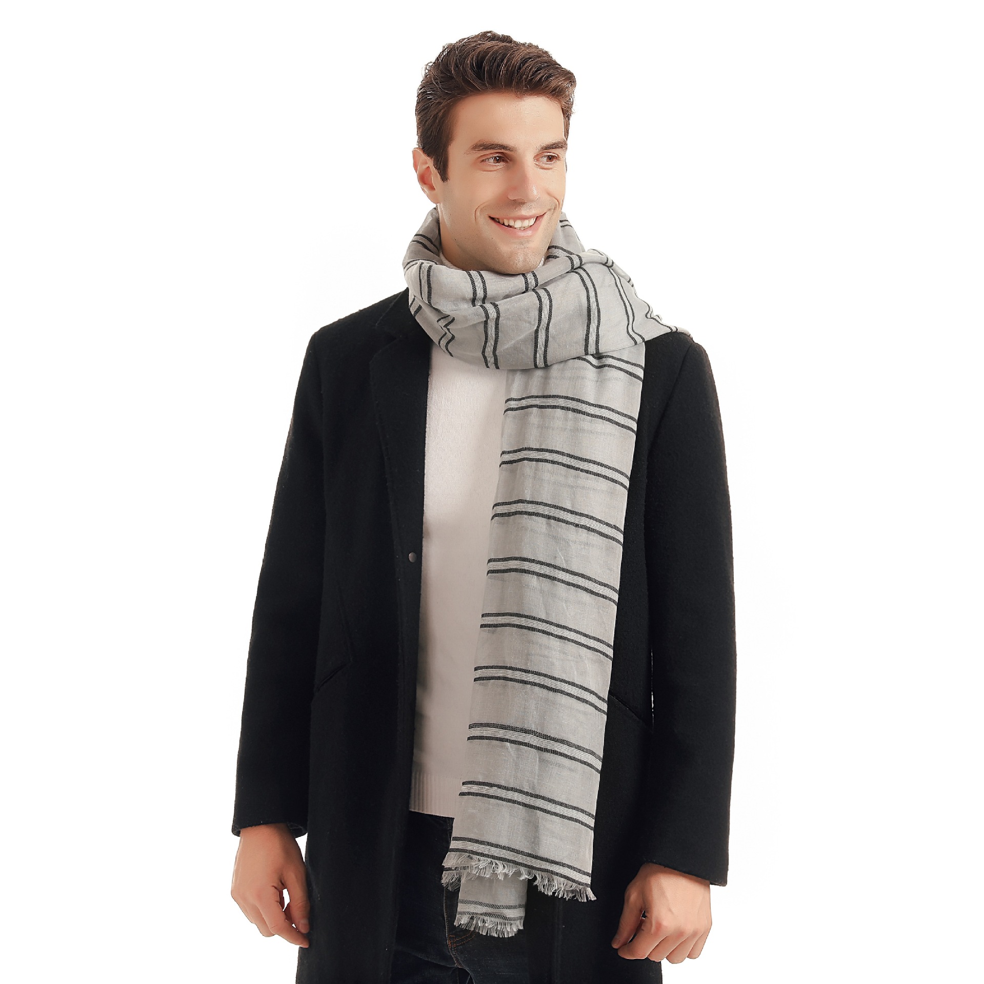The Style and Function of Men’s围巾