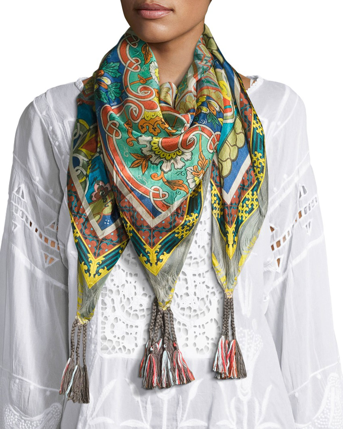 The Art of Tieing a Large Scarf