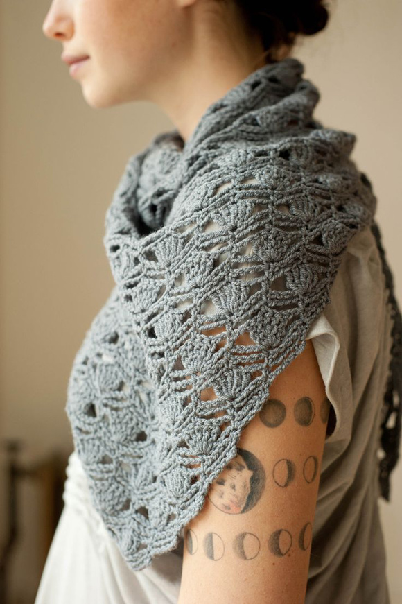 Crochet Scarf Patterns: A Guide to Creating Beautiful and Unique Designs