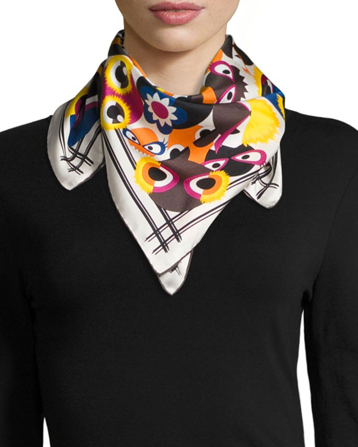 The Rise of Yang Mis Fashion Icon: A Close Look at Her Signature Scarf