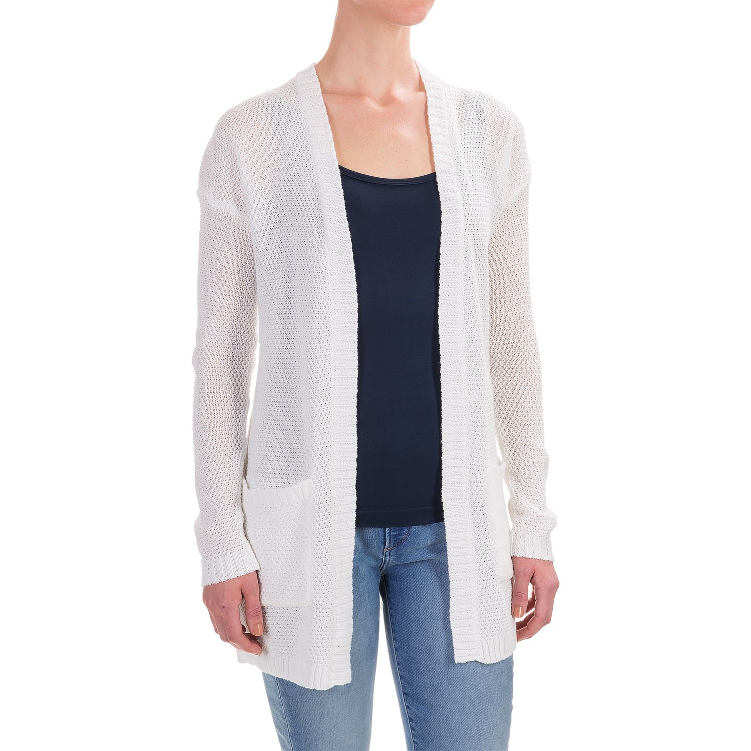 Cozy and Relaxed Womens Outerwear: Fashionable and Functional Clothing for a Stress-Free Lifestyle