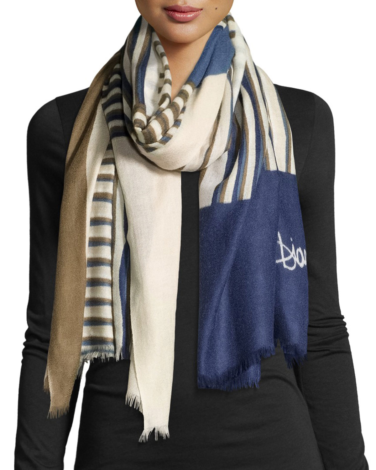 What to Wear as a Scarf with a Blue Coat