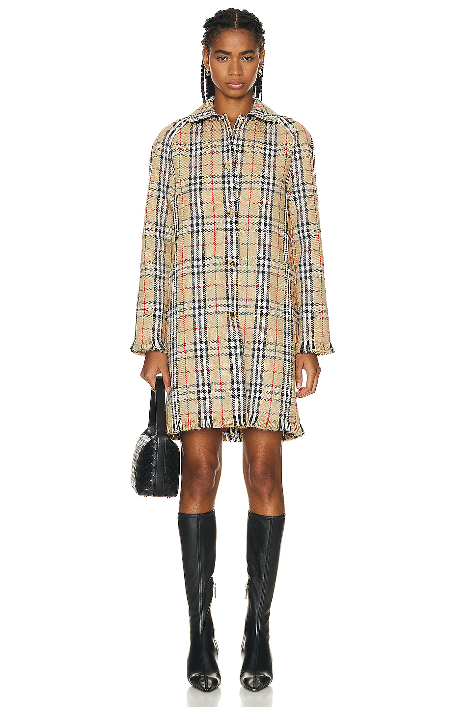 Fake or Real: How to Identify the Authenticity of Burberry Scarves