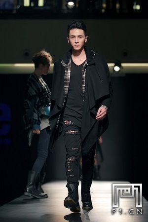 Title: Embracing Fashion and Feminism: An Insight into Baiweixi Womens Clothing