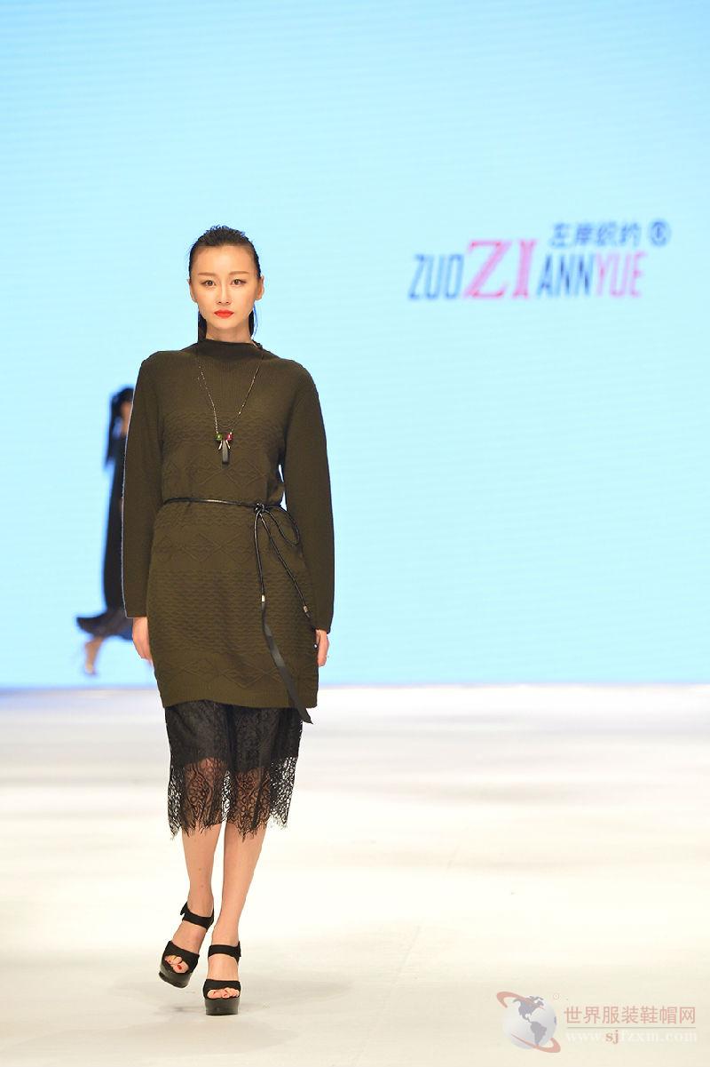 Title: Exploring the Exquisite World of Zhong Ye Womens Clothing through Visual Images