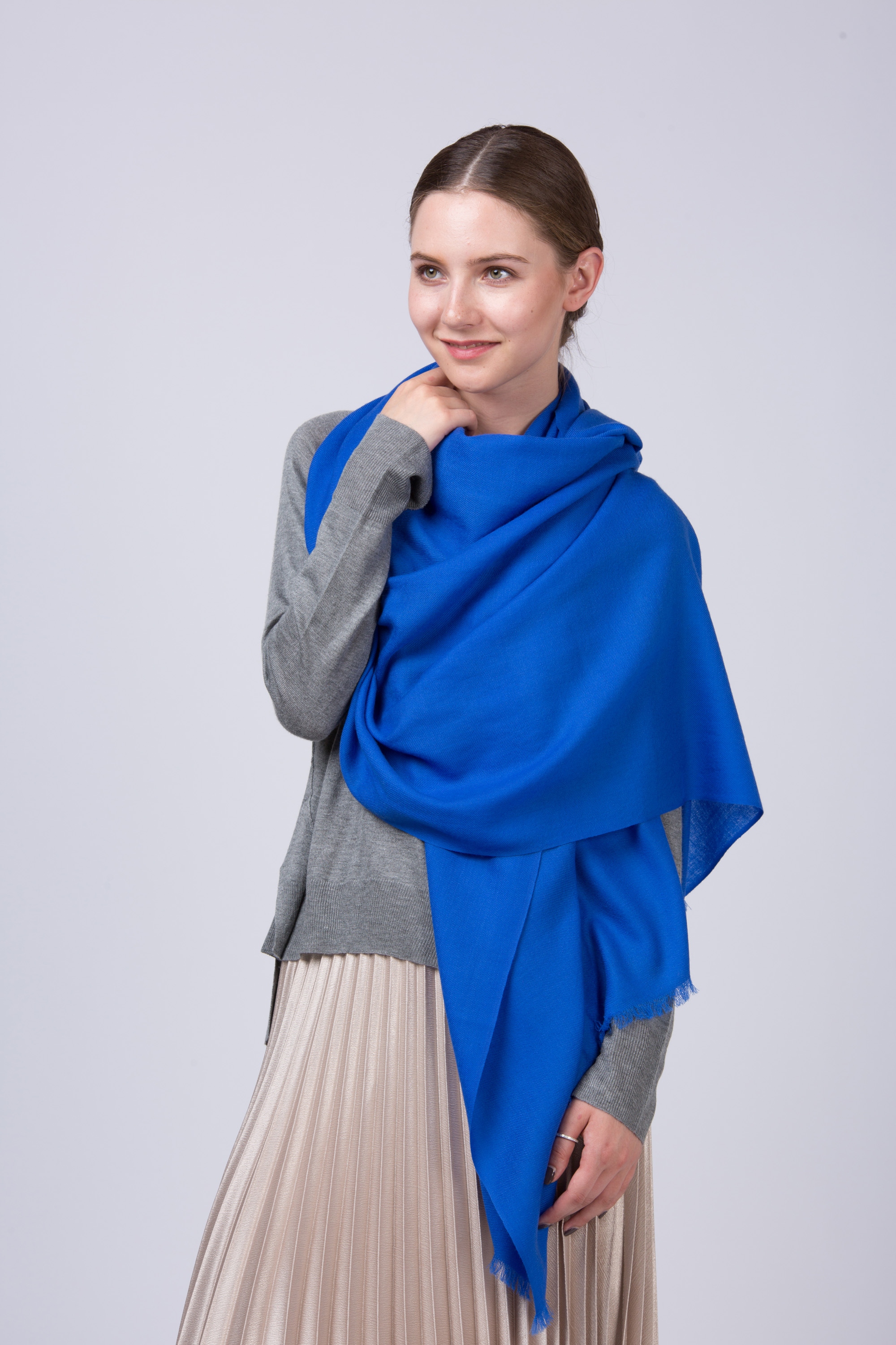 The Colorful World of Blue: Matching a Scarf to a Blue Outfit