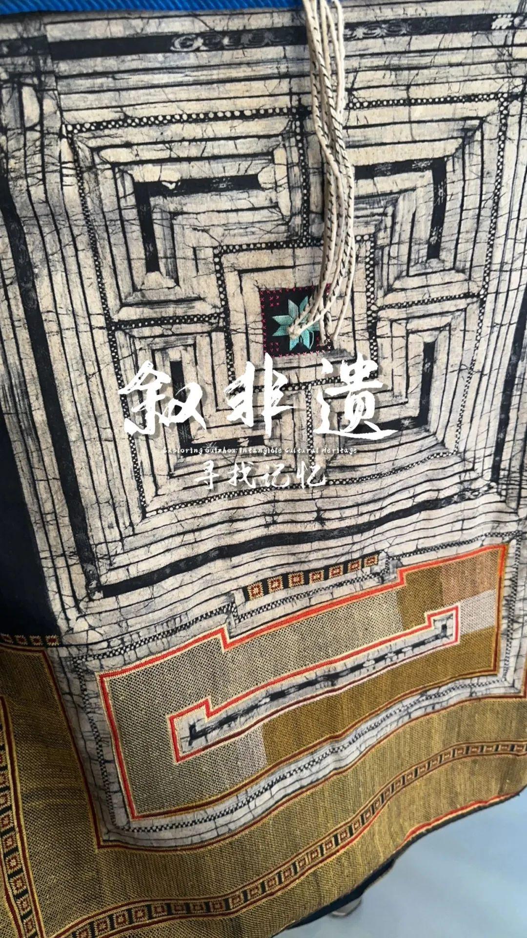 True Silk Long Scarf: Knotting Styles and Techniques