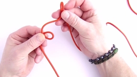 Chefs Apron Knot-Tying Illustrated Guide