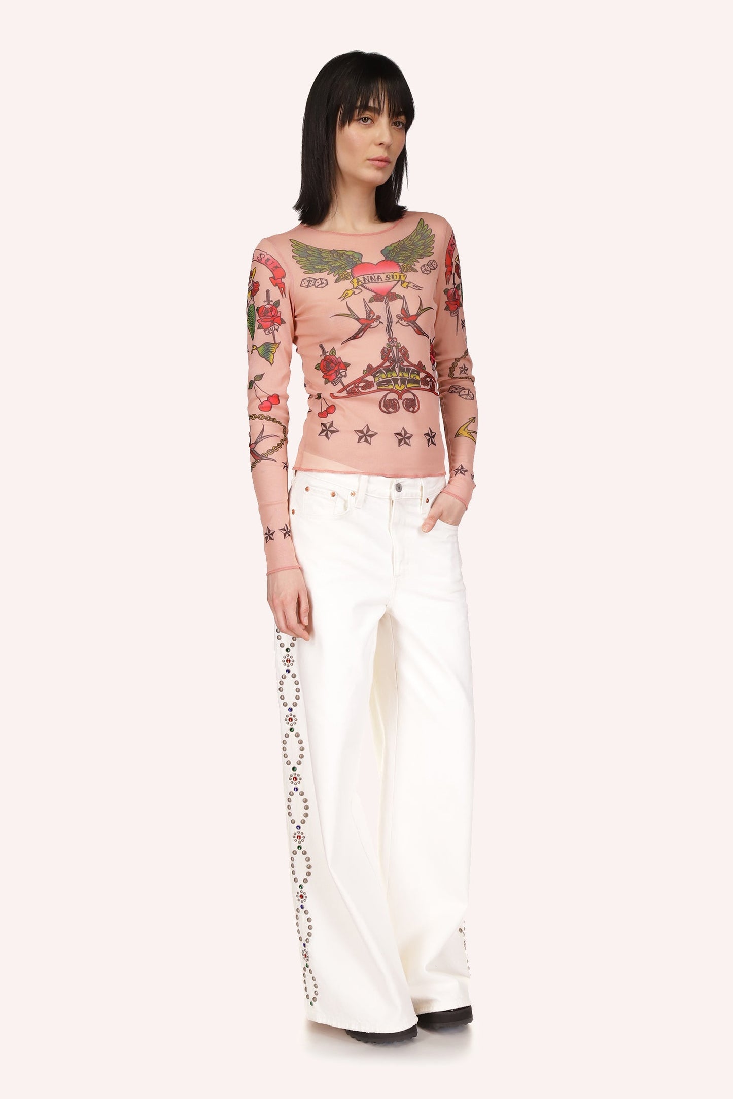 Title: Embracing Elegance and Comfort: The Ultimate Online Store for Na纹 Womens Clothing