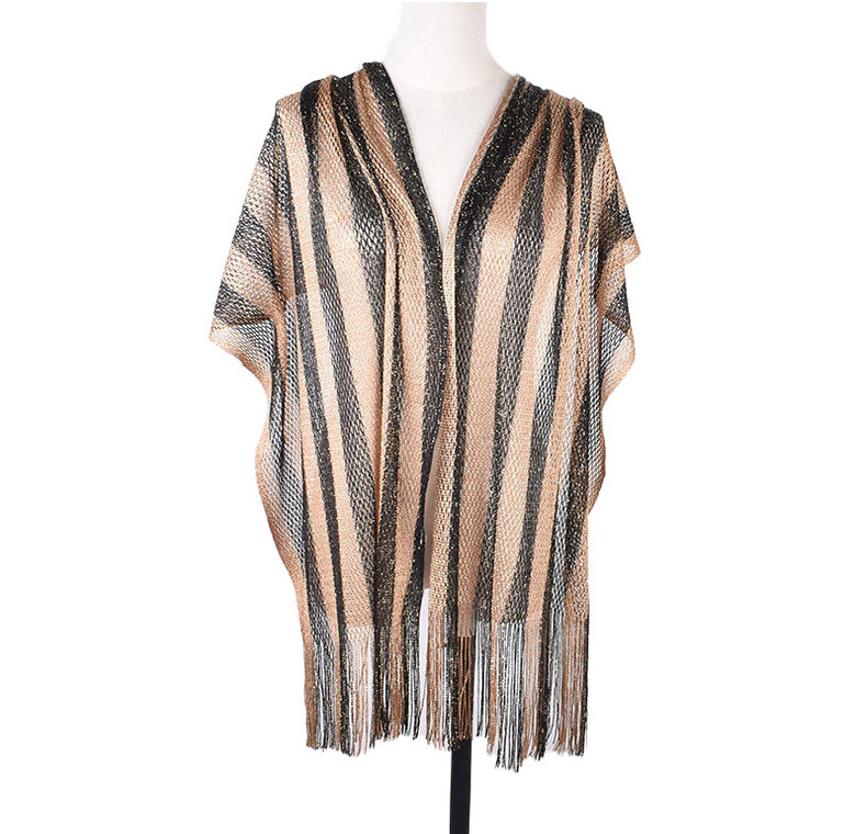 Various Ways to Wrap a Summer Shawl or Scarf