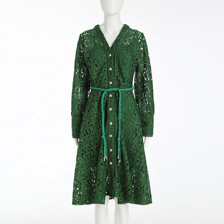 Title: Embracing the Elegance and Luxury of Four Seasons Green High-End Womens Clothing for Purchase