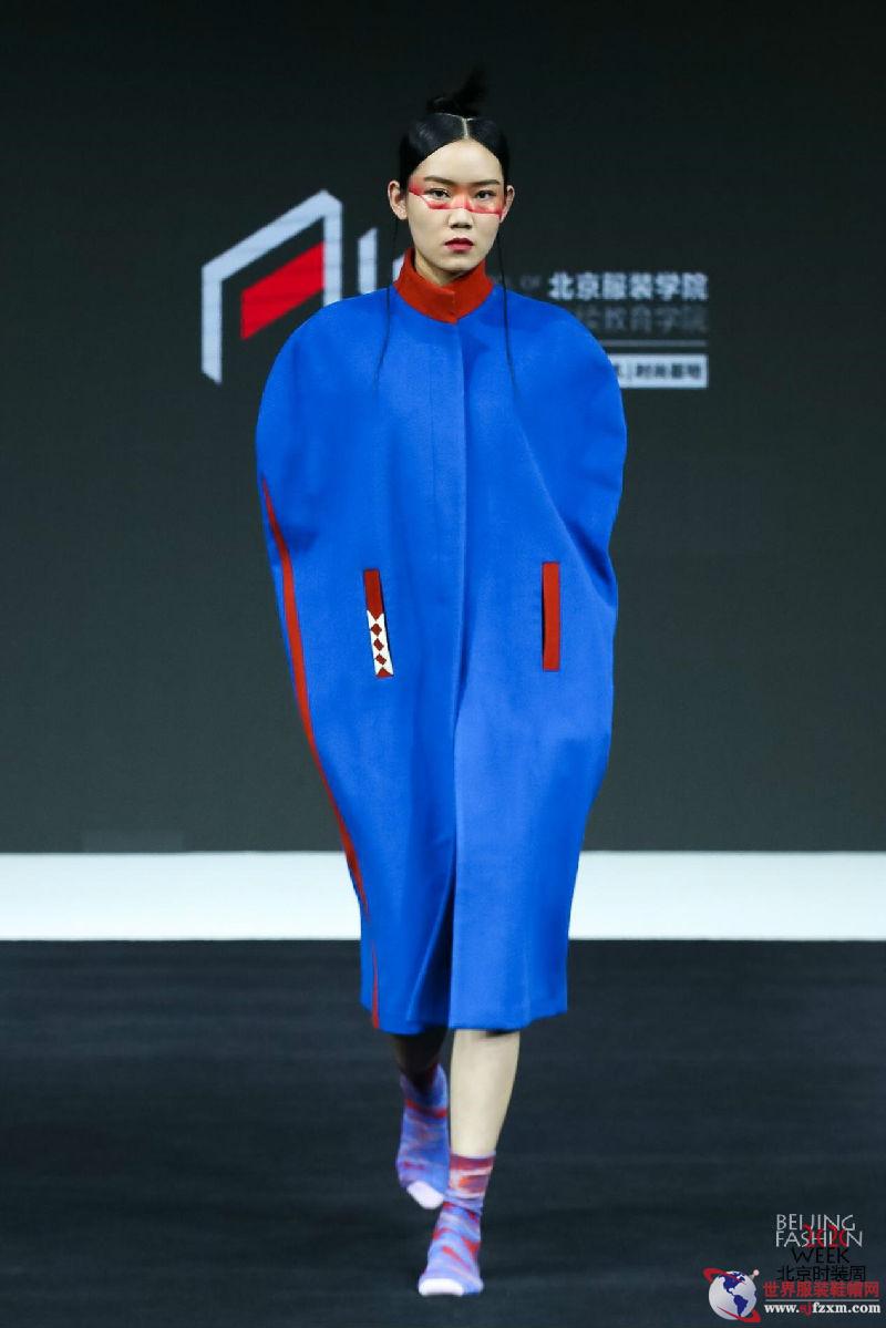 Title: Exploring the Classification and Quality of Jieh候 Feng Womens Clothing