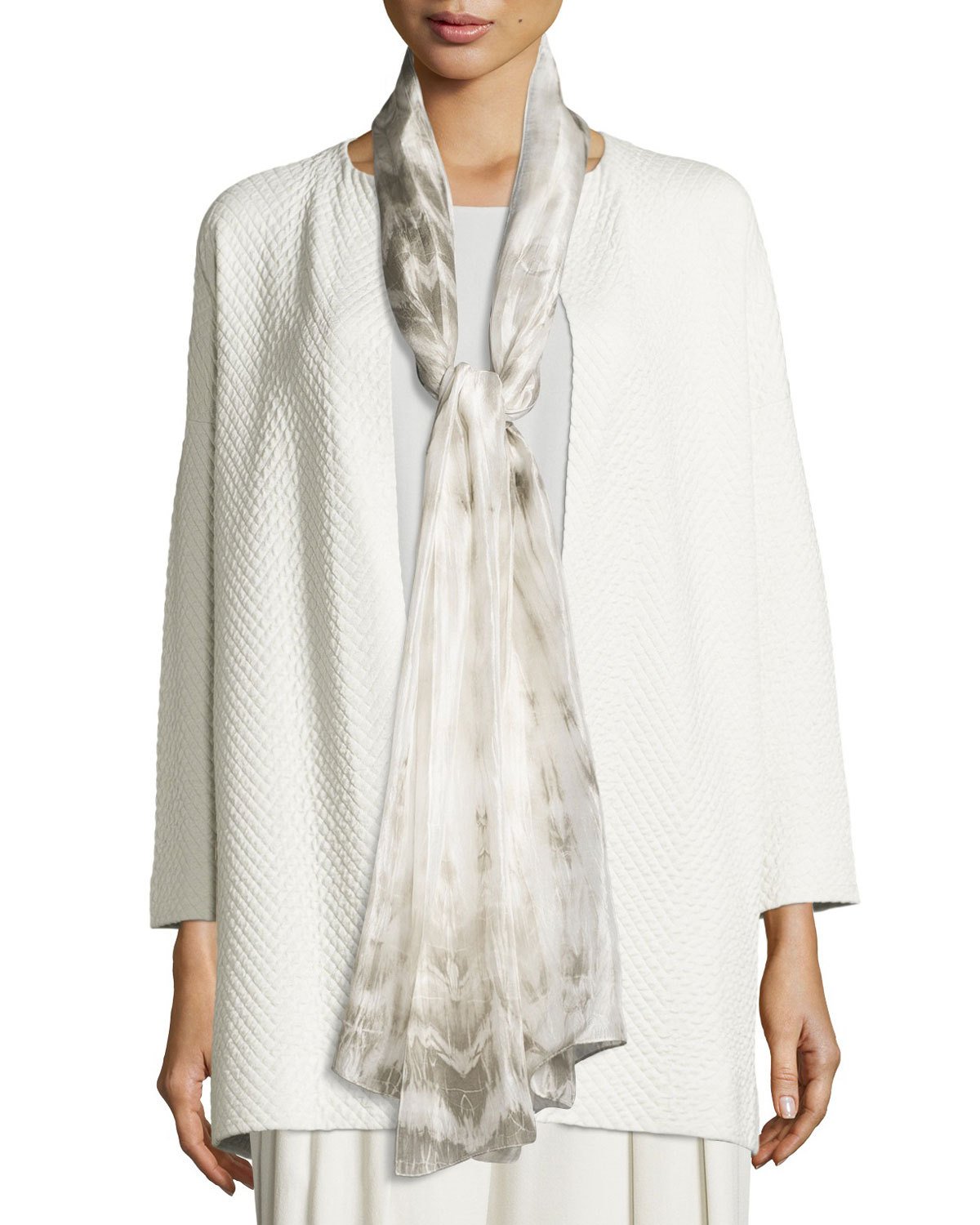 What Color Scarf to Pair with a Meters of White Overcoat?