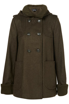 Military Green Coat and What Color Scarf to Pair With It
