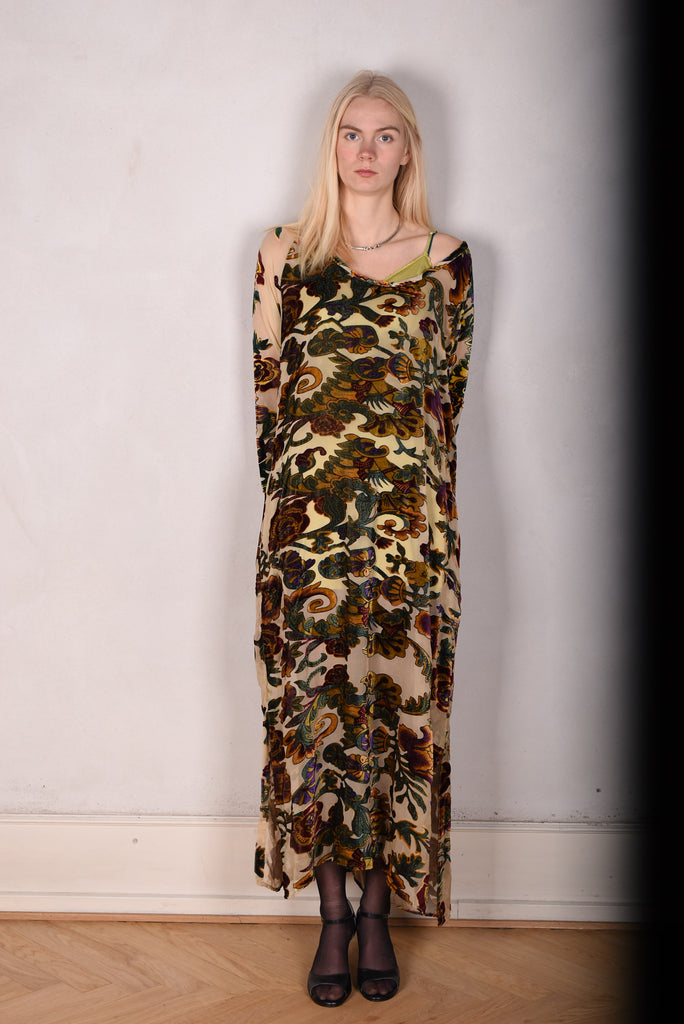 Title: Unveiling the Elegance: A Comprehensive Overview of Kalodí Womens Fashion