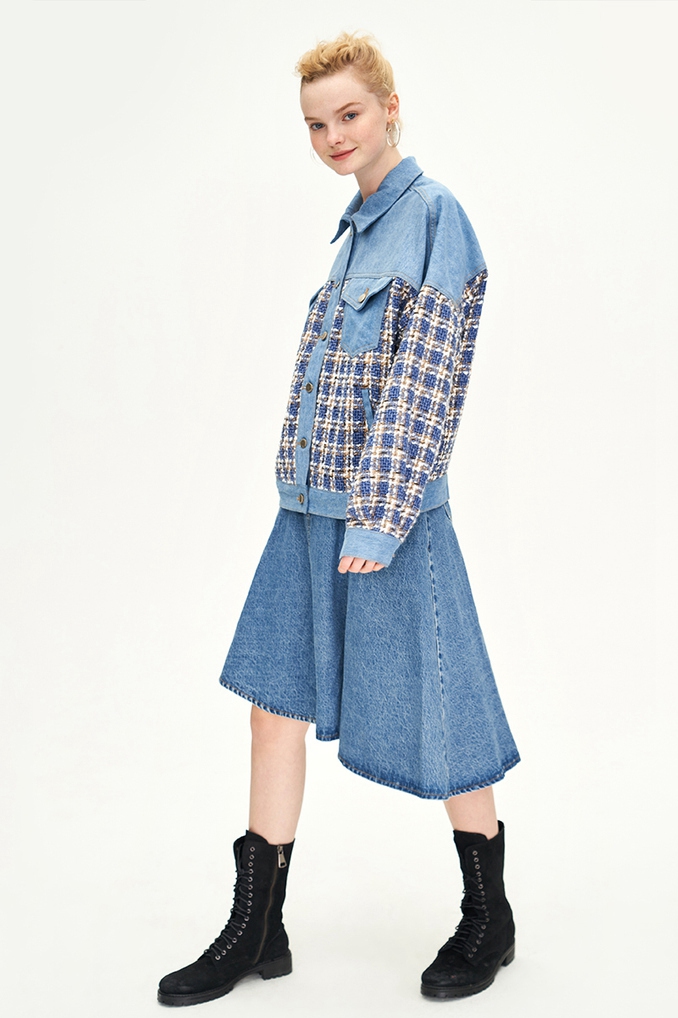 Title: Understanding ur女装， A Brand That Delivers Style and Comfort