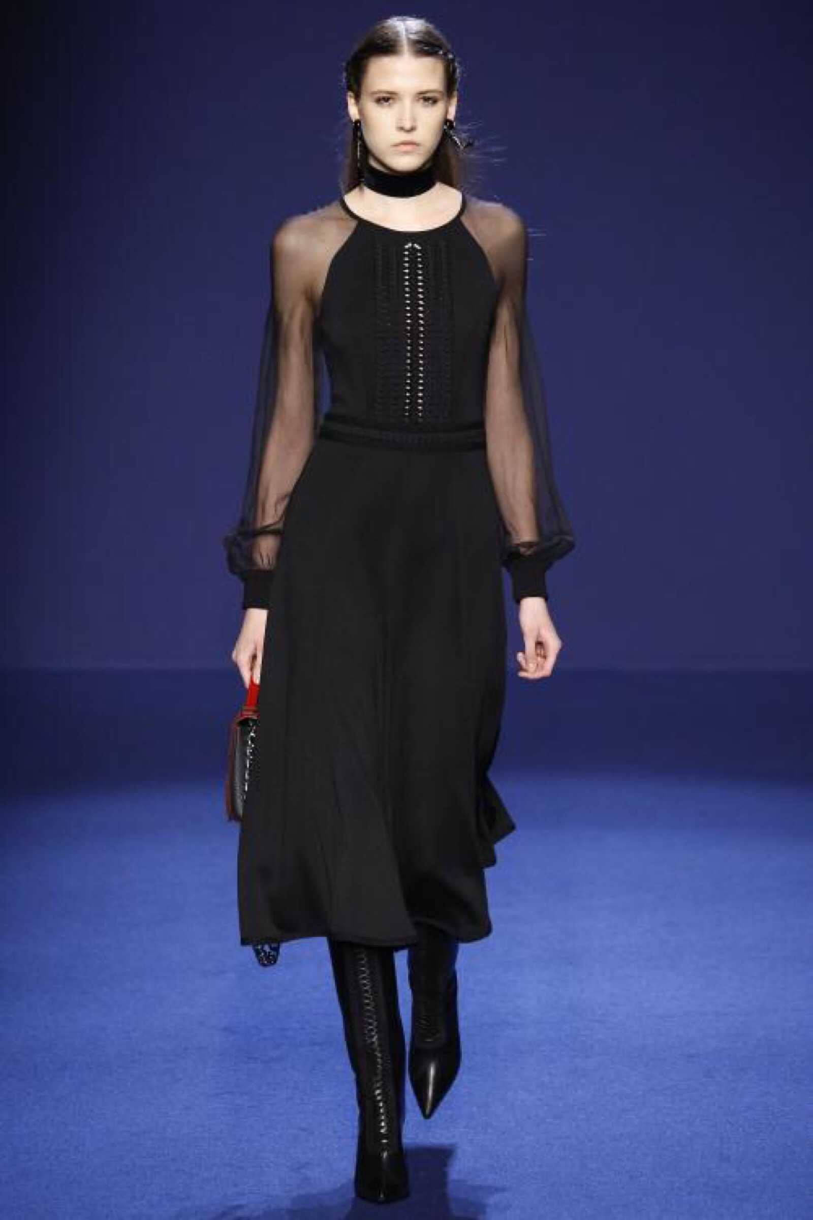 Title: Unraveling the Enigma of GUC: An In-Depth Exploration of the Brands Womens Fashion