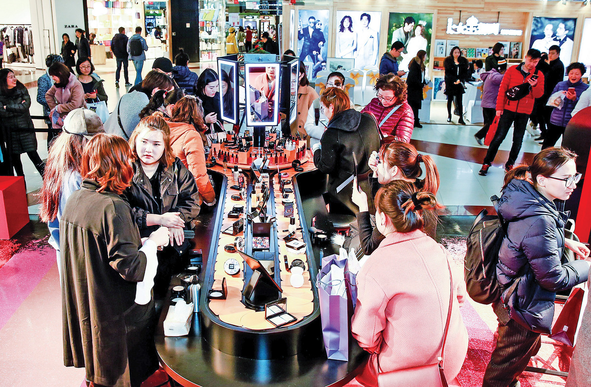 Title: The Largest Female Wholesale Market in Nanjing - A Hub of Fashion and Opportunity