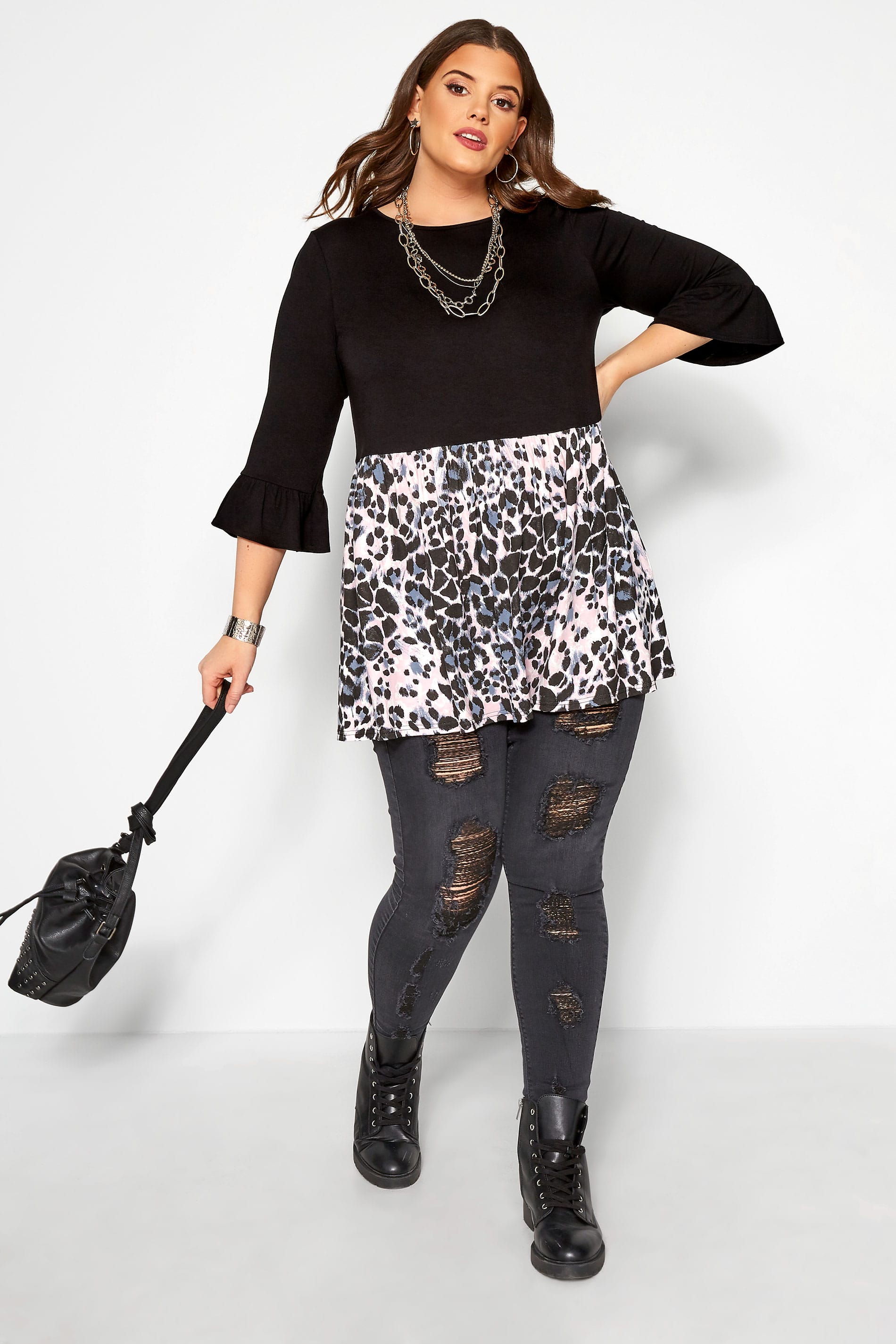 Title: TongFeiya Womens Clothing Official Store: A Fashionable Oasis for the Modern Woman